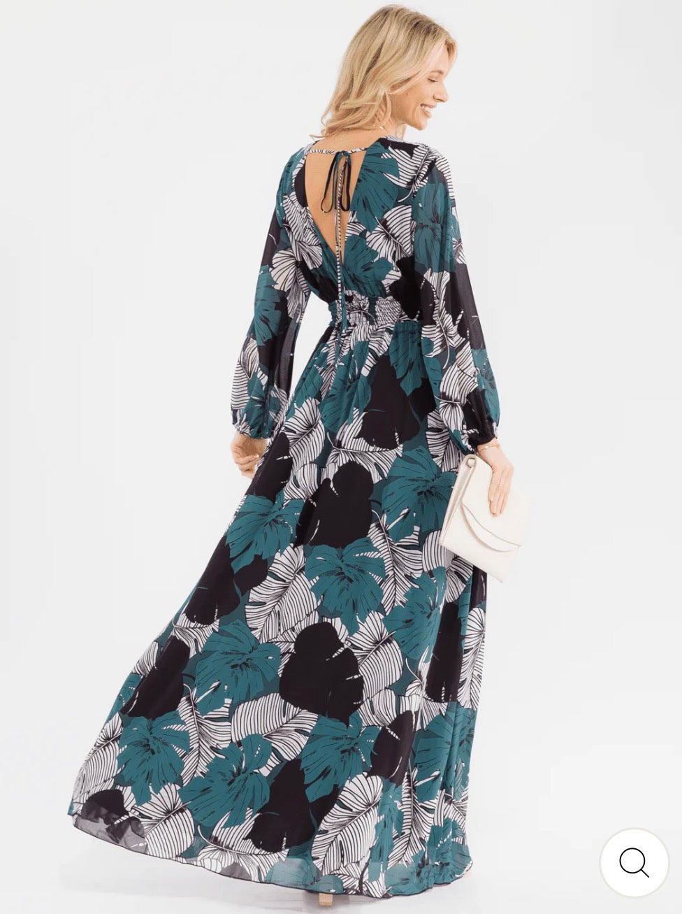 Vestido verde y negro floral maxi elegante