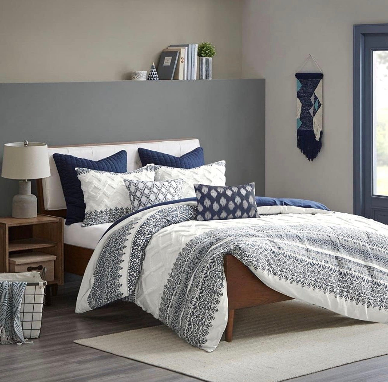 INK+IVY Queen Comforter Set, Chic Chevron Chenille Tufting Accent, Boho Comforters, All Season, Lightweight Cotton Comforter Bedding, 2 Shams - Azul