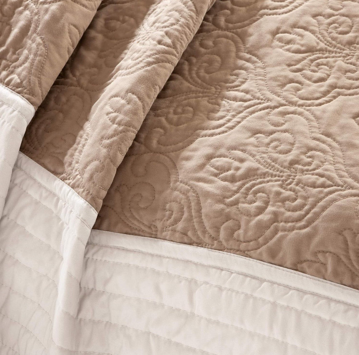 Madison Park Attingham Full Queen - 7 piezas. Quilt set.
