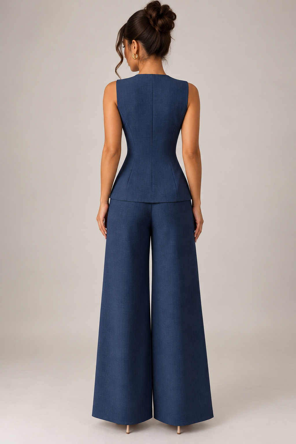 Conjunto azul de botones dorados dos piezas