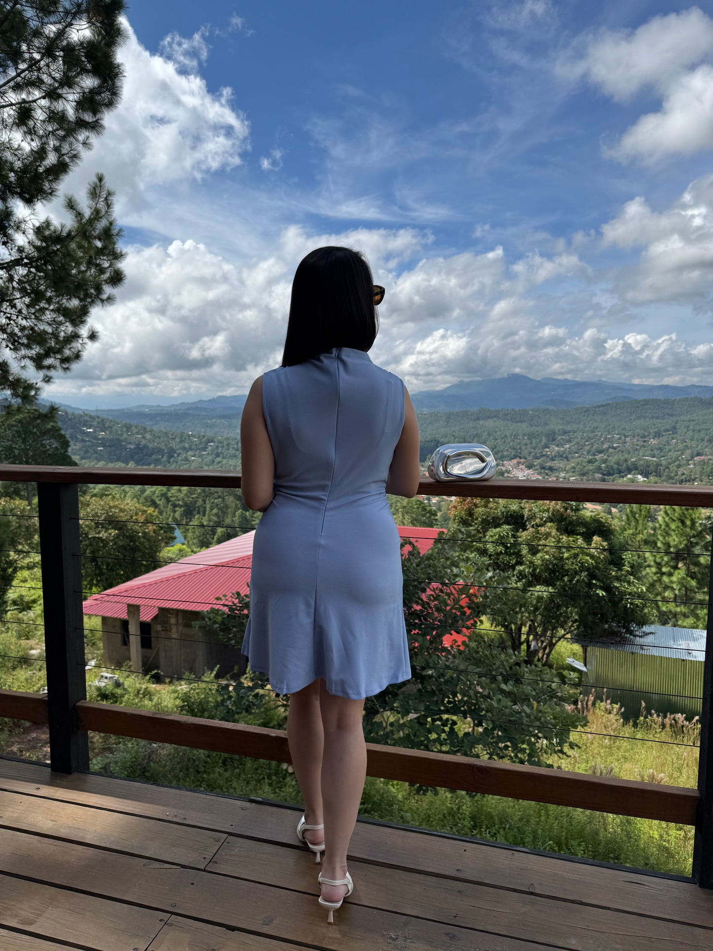 Vestido azul claro corto