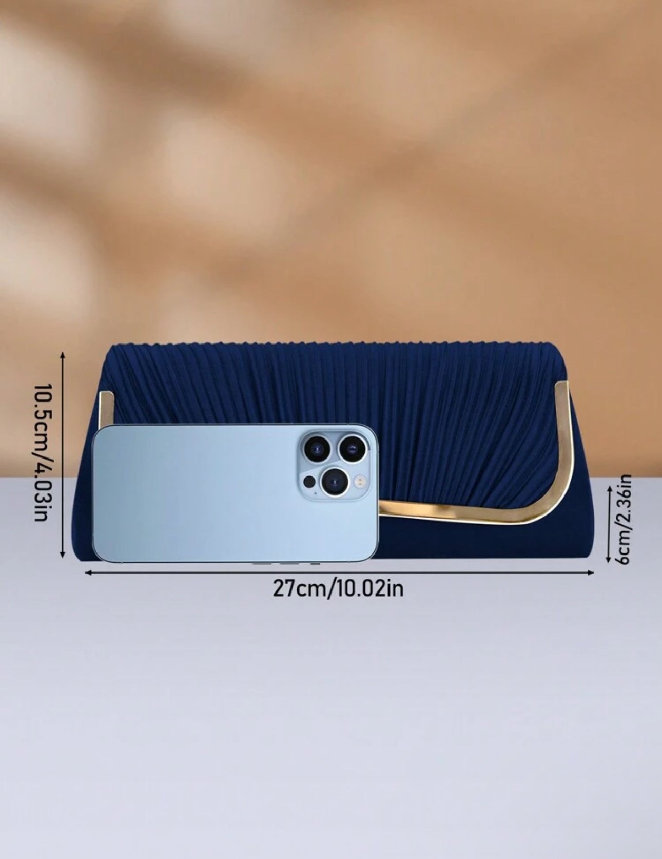 Cartera borde dorado