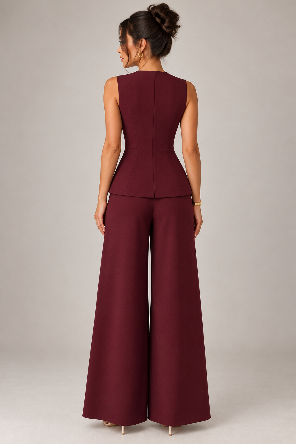 Conjunto burgundy de dos piezas botones dorados