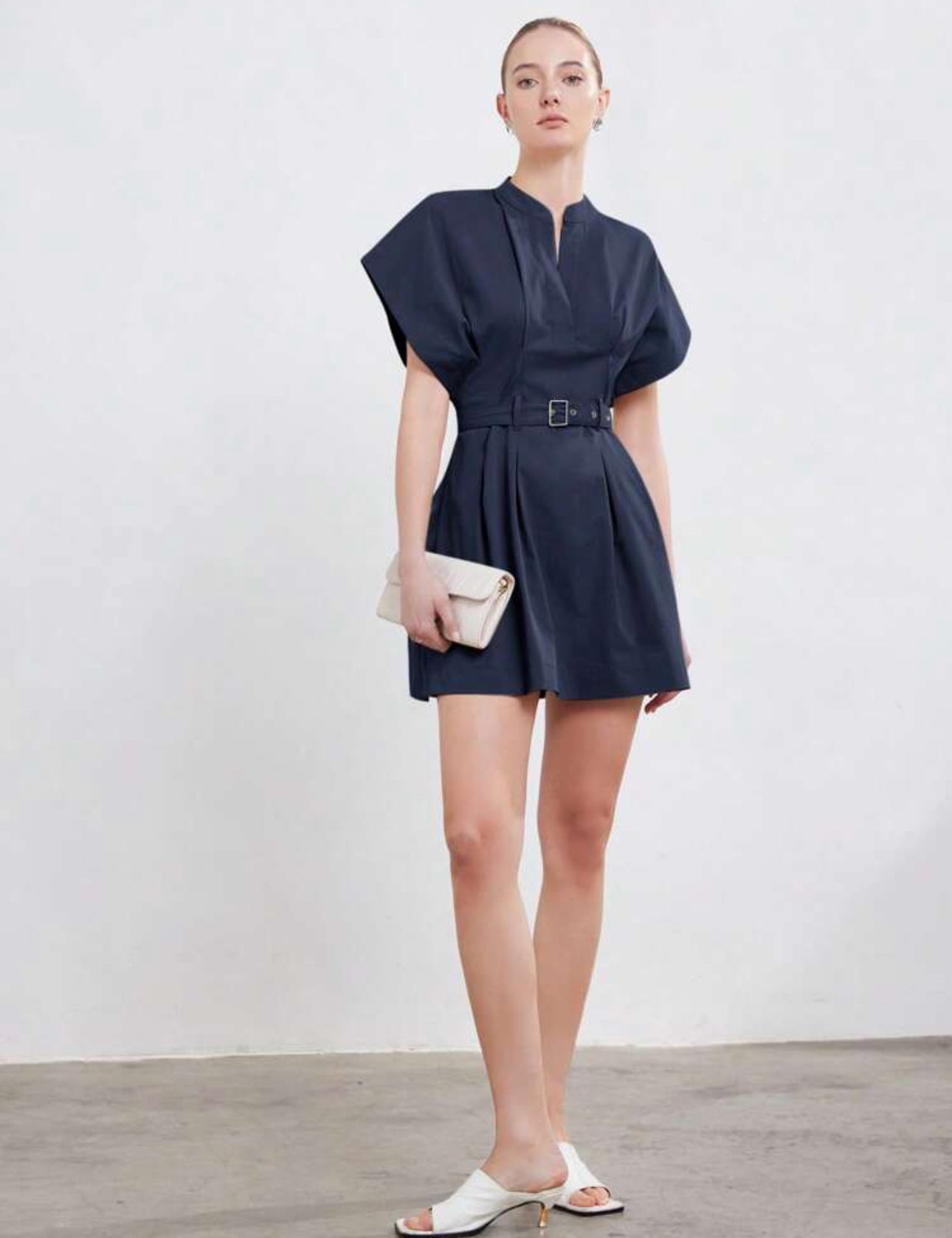 Vestido estilo europeo azul marino