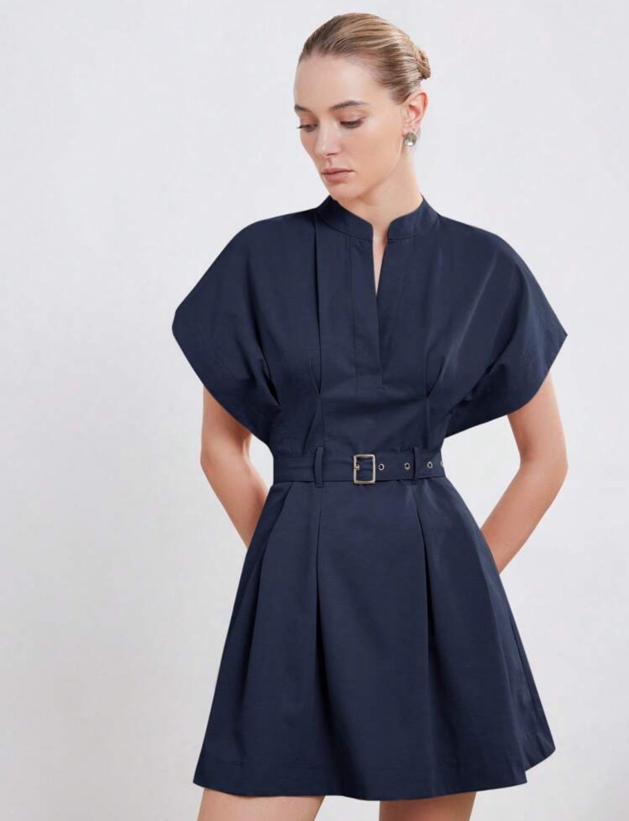 Vestido estilo europeo azul marino
