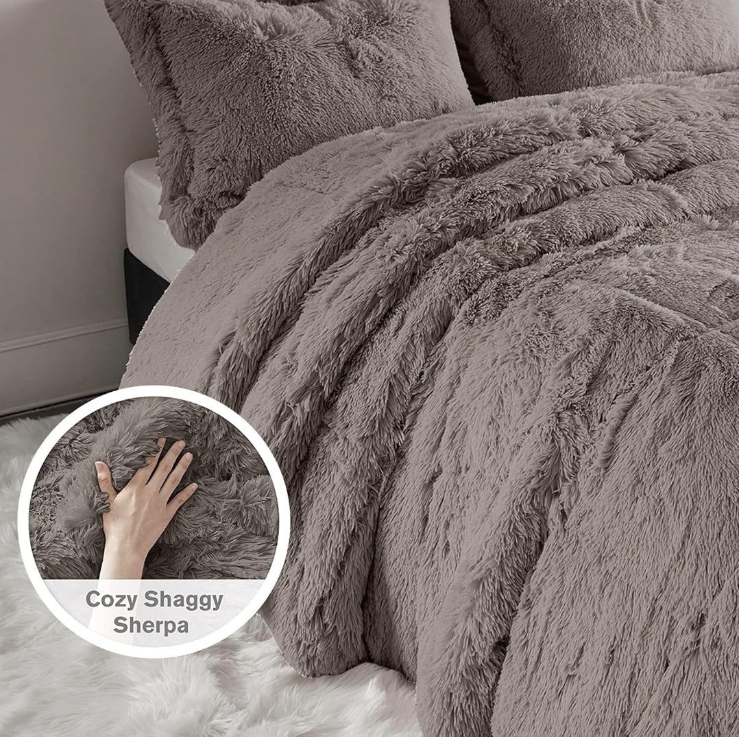 Intelligent Design Malea Shaggy Duvet with Quilted Box Design, Long Faux Fur Comforter Cover Cozy Bedding Set, 3 Piezas, Gris, King