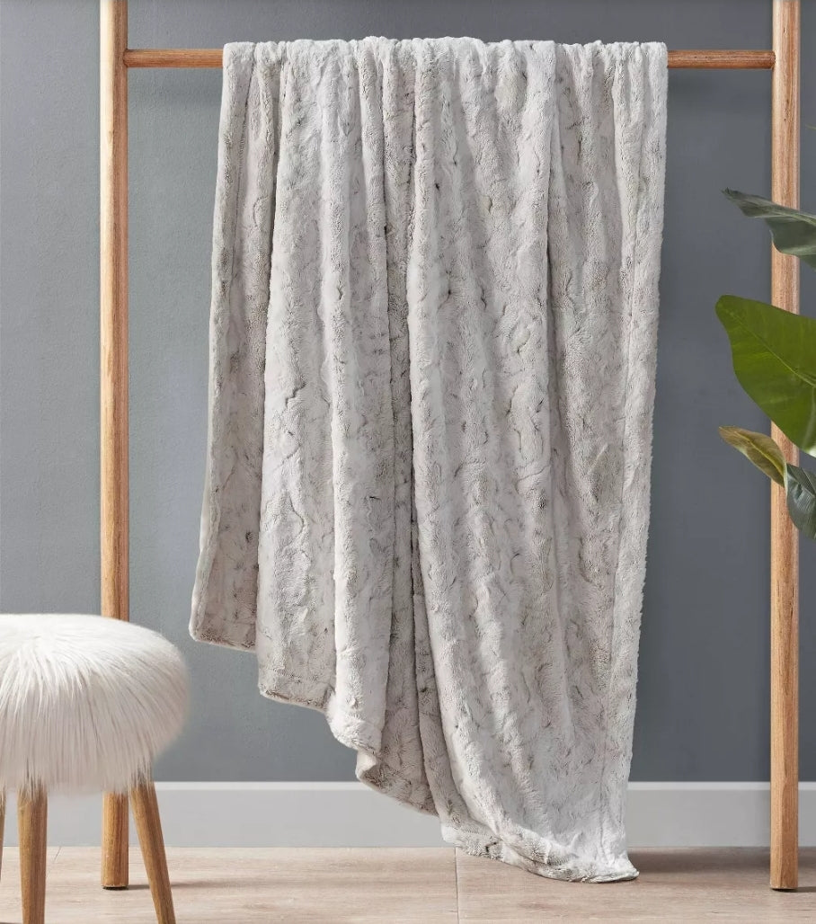 Madison Park 60"x70" Oversized Marselle Faux Fur, 1 Throw Blanket, Blanco, Estandar