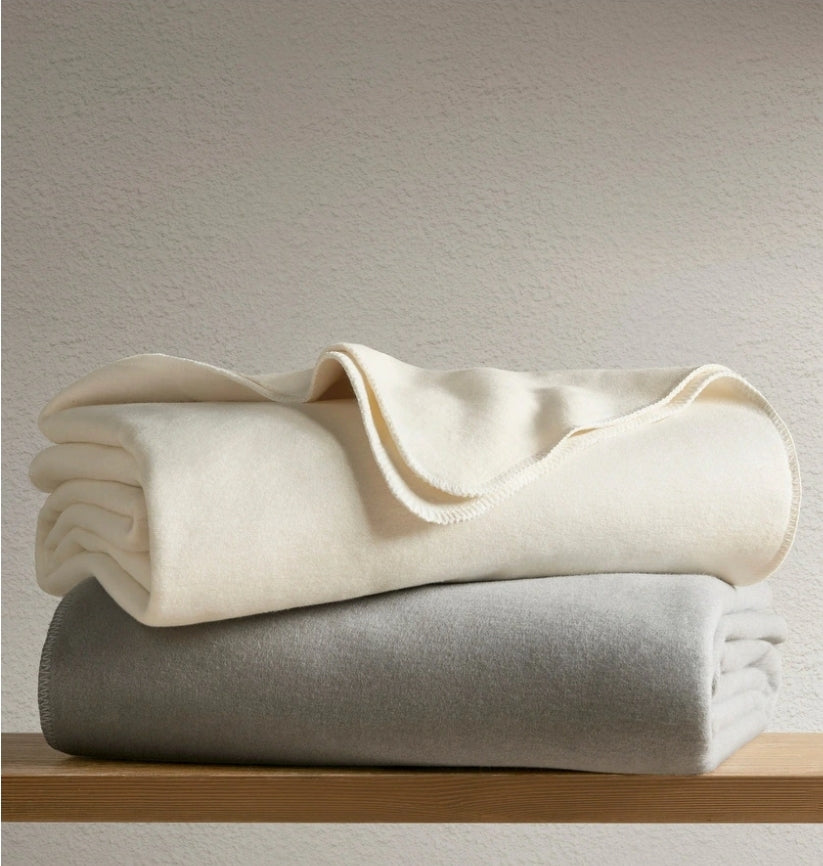 Croscill Andaz Solid Cotton Blanket, 1 Cobija Blanca Queen