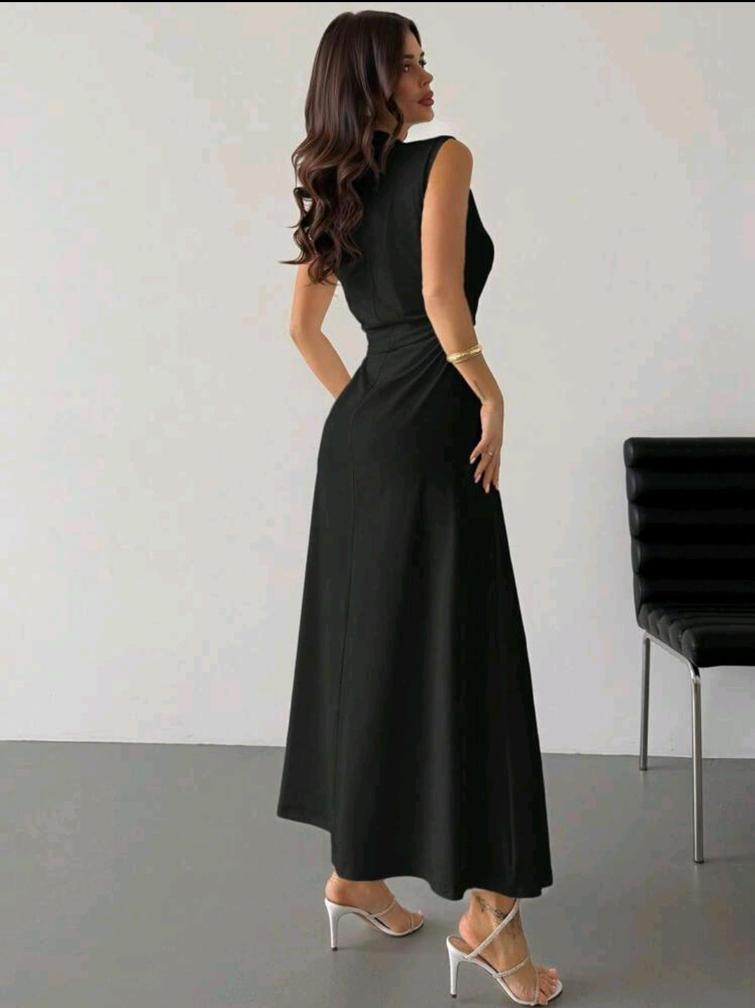 Vestido Maxi negro plisado
