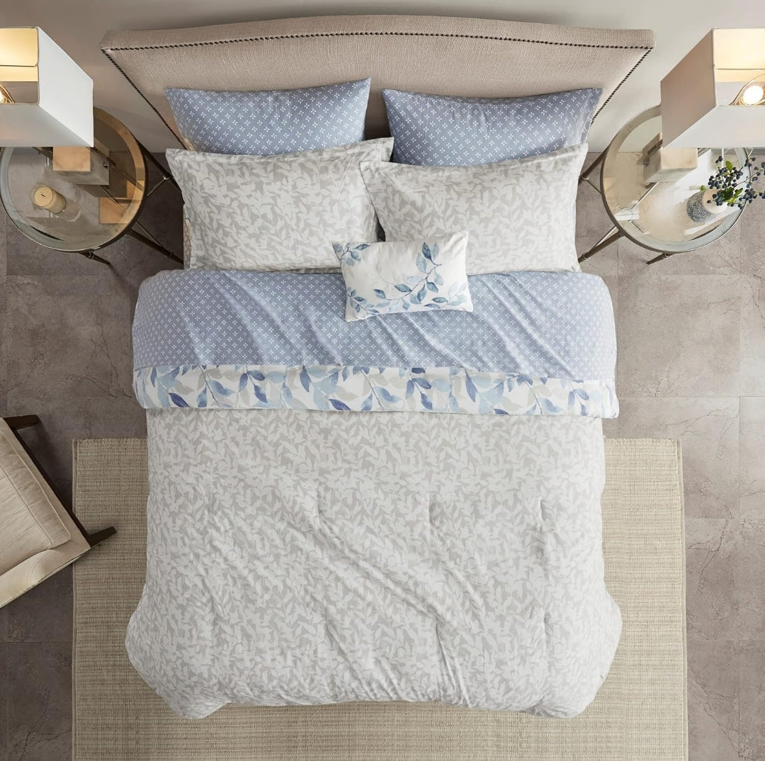Madison Park Essentials Reversible Comforter Modern Botanical Print 104"x92", Azul, 8 Piezas, King