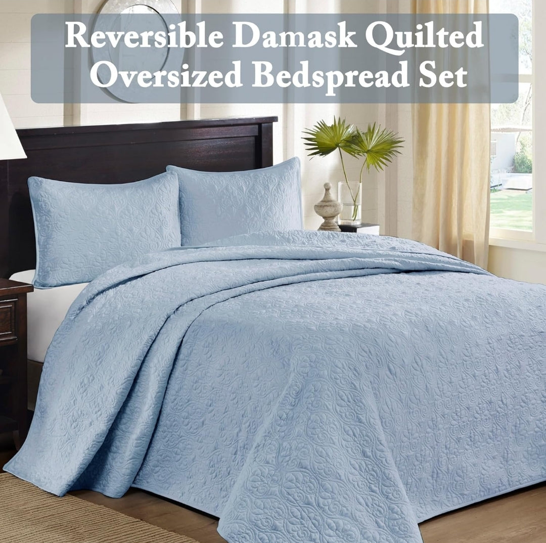 Madison Park Quebec Reversible Quilt Set Damask Design, Double Sided Stitching All Season, Lightweight Bedspread Bedding Set, Matching Sham, Azul, 3 Piezas, King