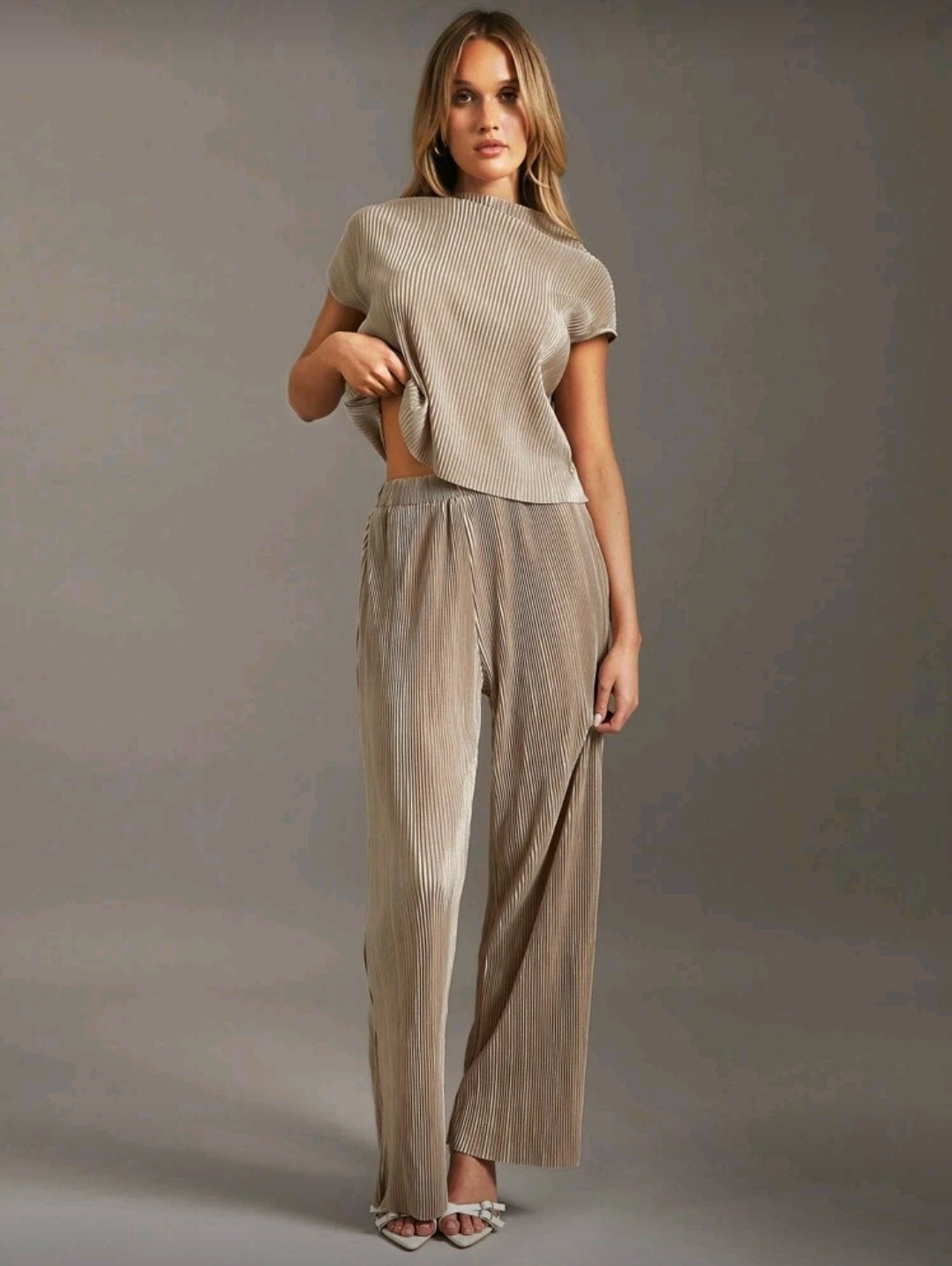 Set Khaki de Blusa y Pantalón Ancho