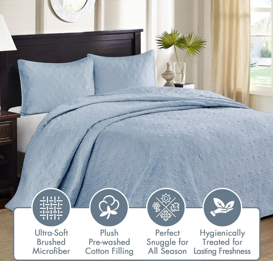 Madison Park Quebec Reversible Quilt Set Damask Design, Double Sided Stitching All Season, Lightweight Bedspread Bedding Set, Matching Sham, Azul, 3 Piezas, King