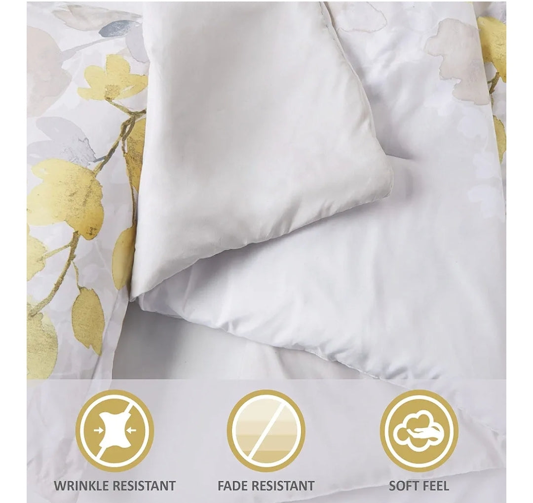 Madison Park Comfort Spaces Bed in A Bag-Trendy Casual Design Cozy Comforter with Complete Sheet Set with Side Pocket, All Season Cover, Matching Shams, Amarillo, 9 Piezas, King