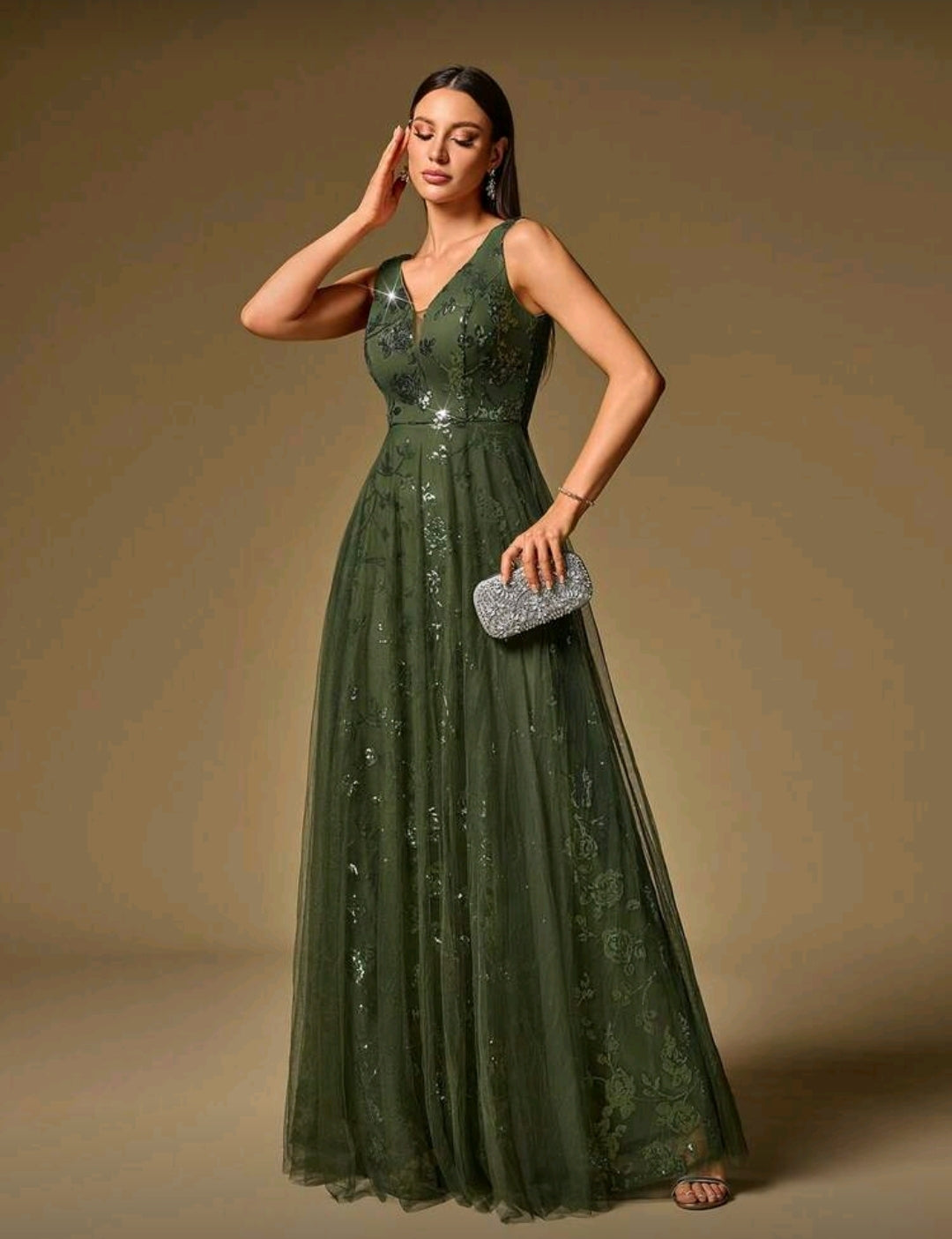 Vestido Verde Elegante con Cuello en V
