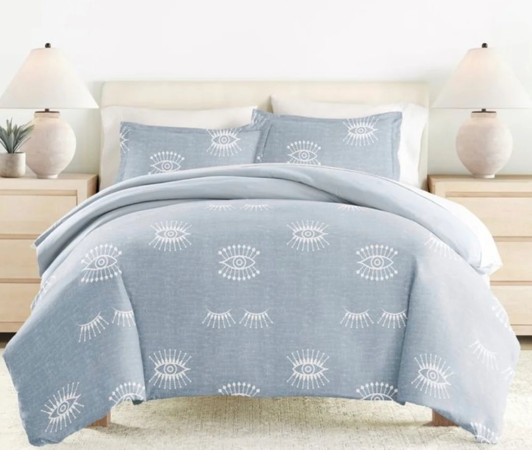 Kaycie Gray Reversible Duvet Cover Set, Evil-Eye, 3 Piezas, QUEEN