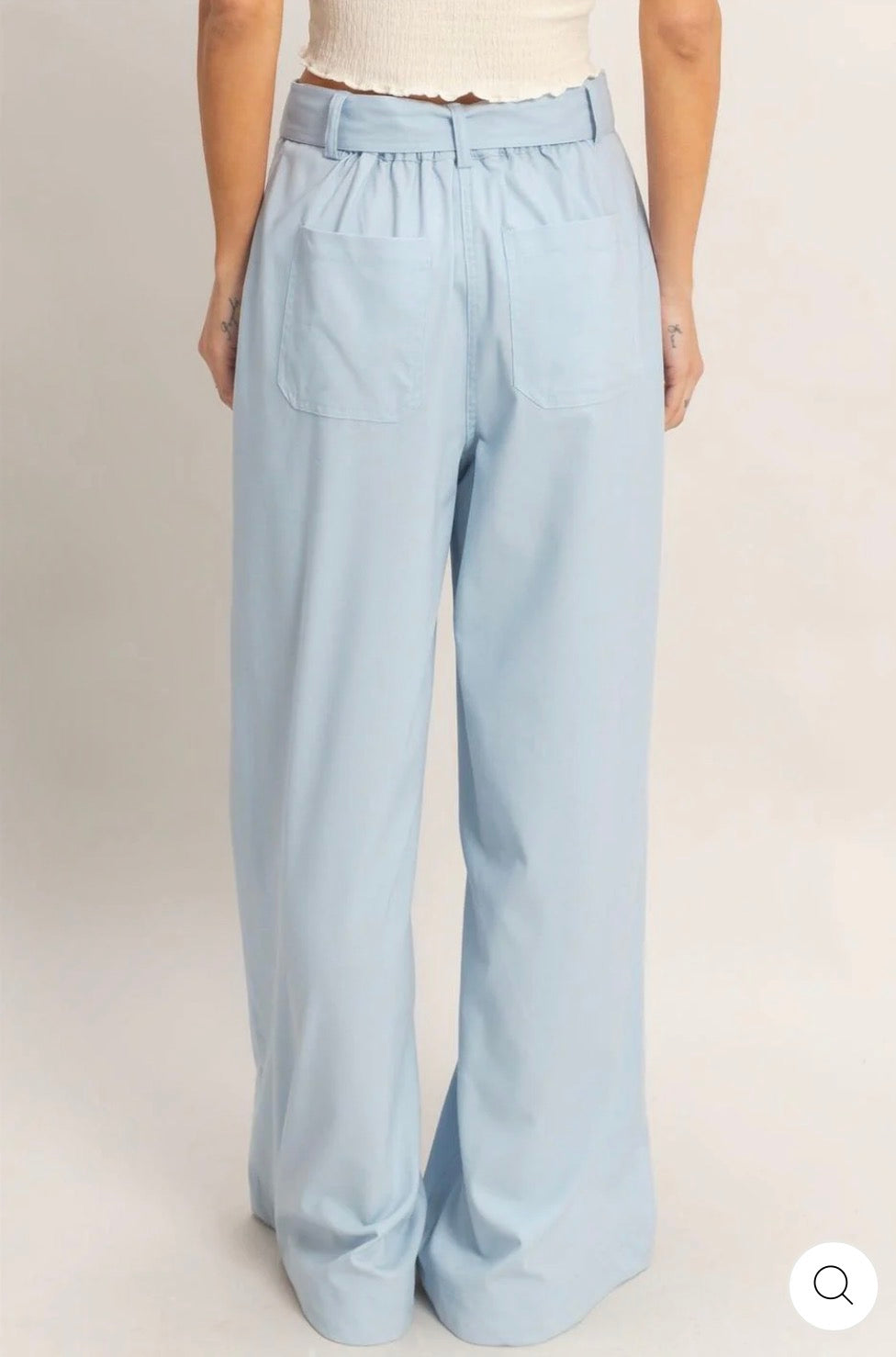 Pantalón azul celeste de lino wide leg