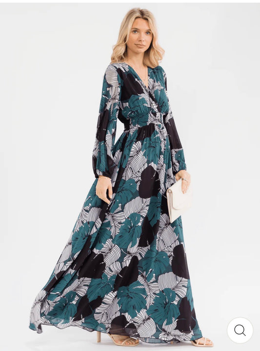 Vestido verde y negro floral maxi elegante