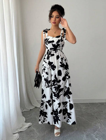 Vestido con estampado floral blanco y negro