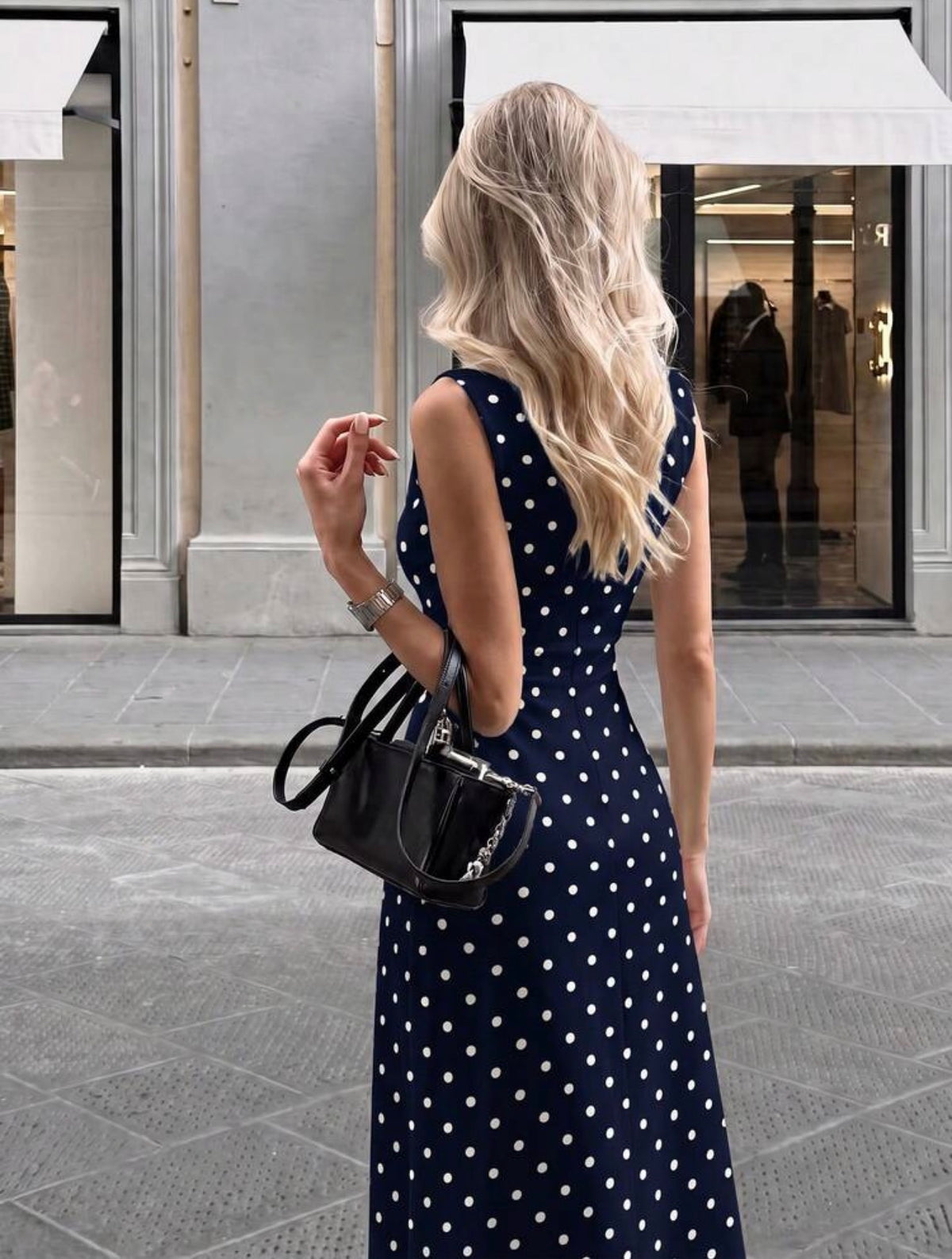 Vestido azul marino polka dot