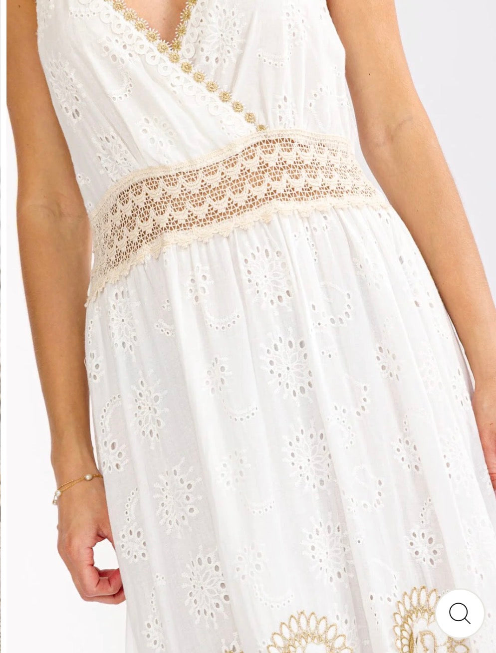 Vestido blanco maxi crochet de tirantes