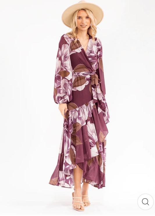Vestido morado maxi floral elegante