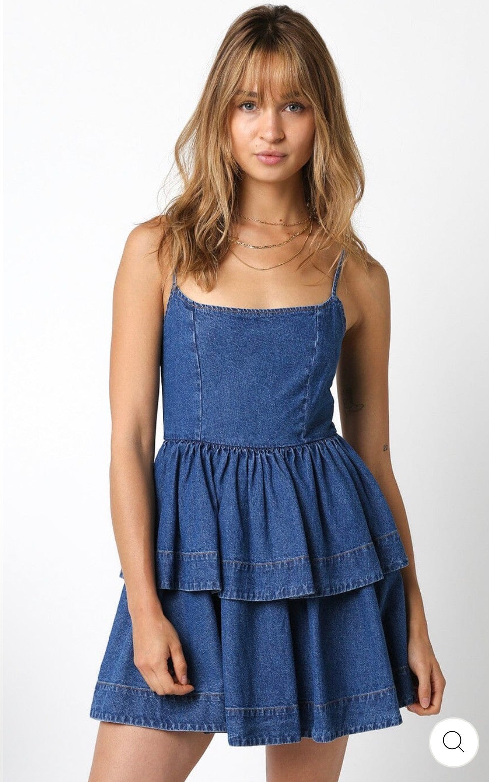 Vestido azul Denim corto de vuelos y tirantes