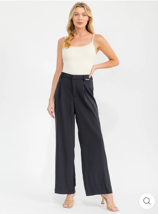 Pantalón negro wide leg