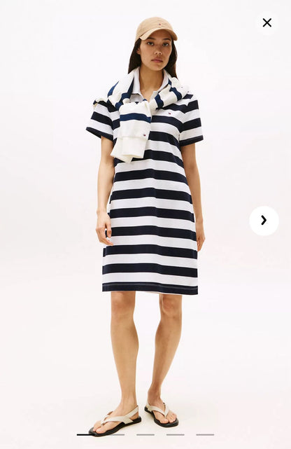 Vestido líneas blanco y negro Tommy Hilfiger