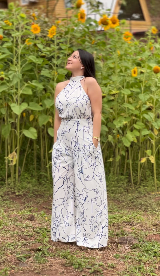 Jumpsuit blanco con lineas azul marino