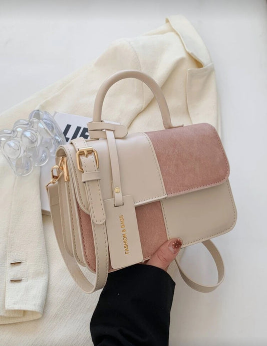Cartera beige con rosado claro