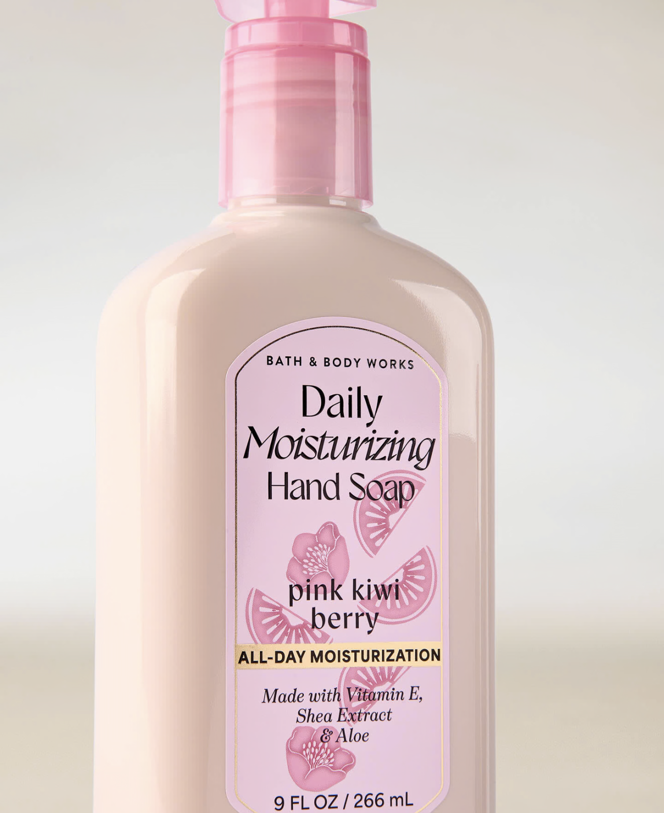 Pink Kiwi Berry - Daily Moisturizing Hand Soap - Bath and Body Works