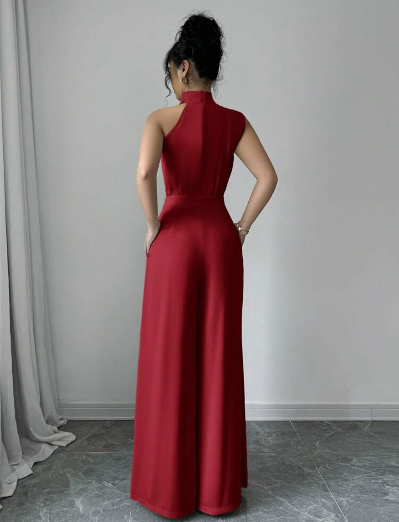 Jumpsuit rojo elegante