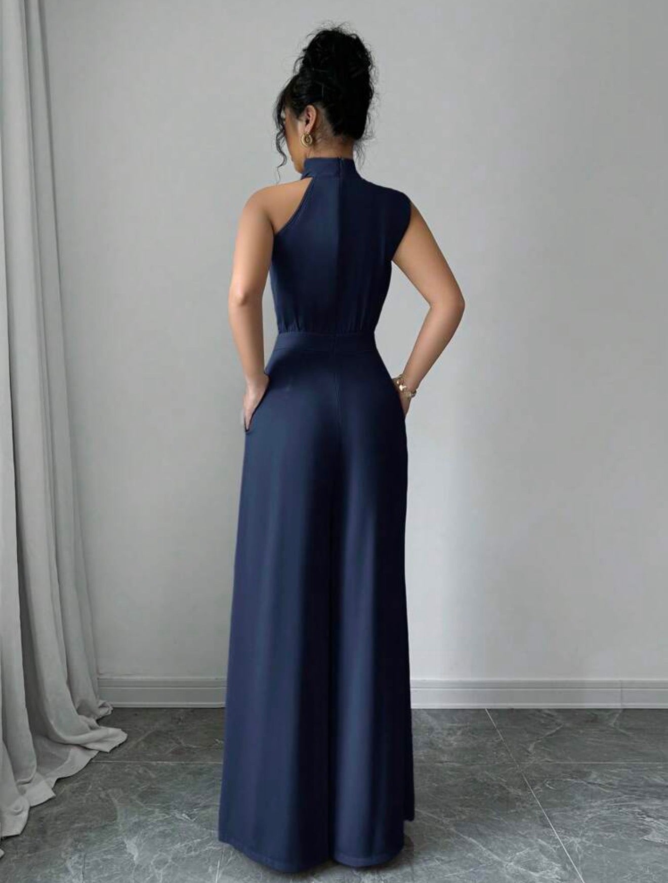 Jumpsuit azul marino elegante
