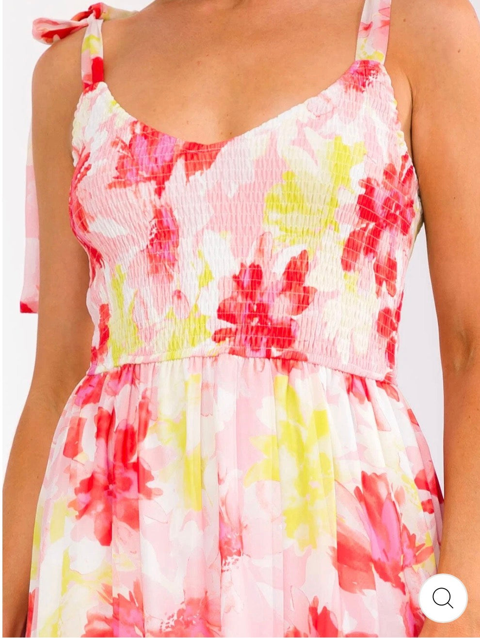 Vestido Fiorella floral rosado