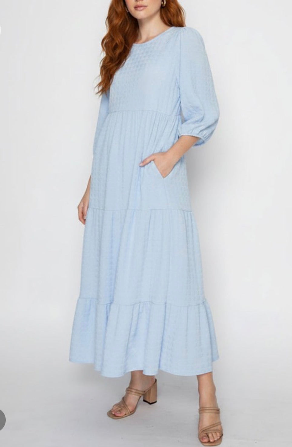 Vestido azul celeste plus con bolsillos