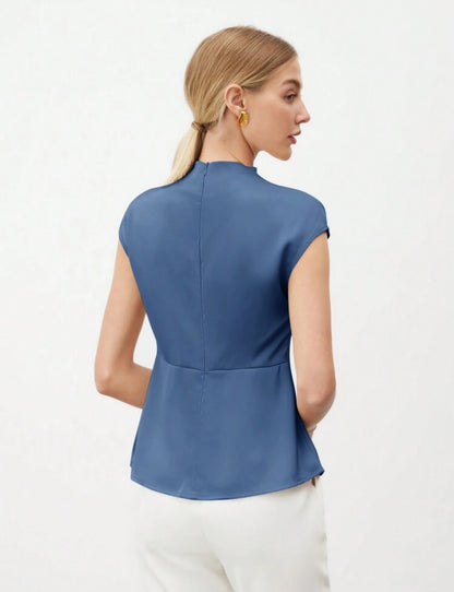 Camisa azul elegante