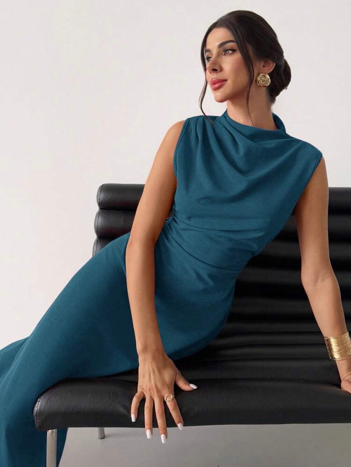 Vestido verde plisado