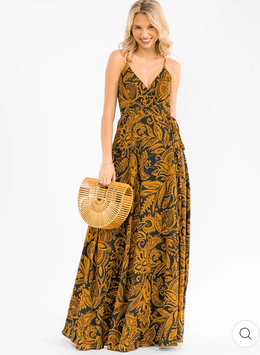 Vestido maxi mostaza de tirantes