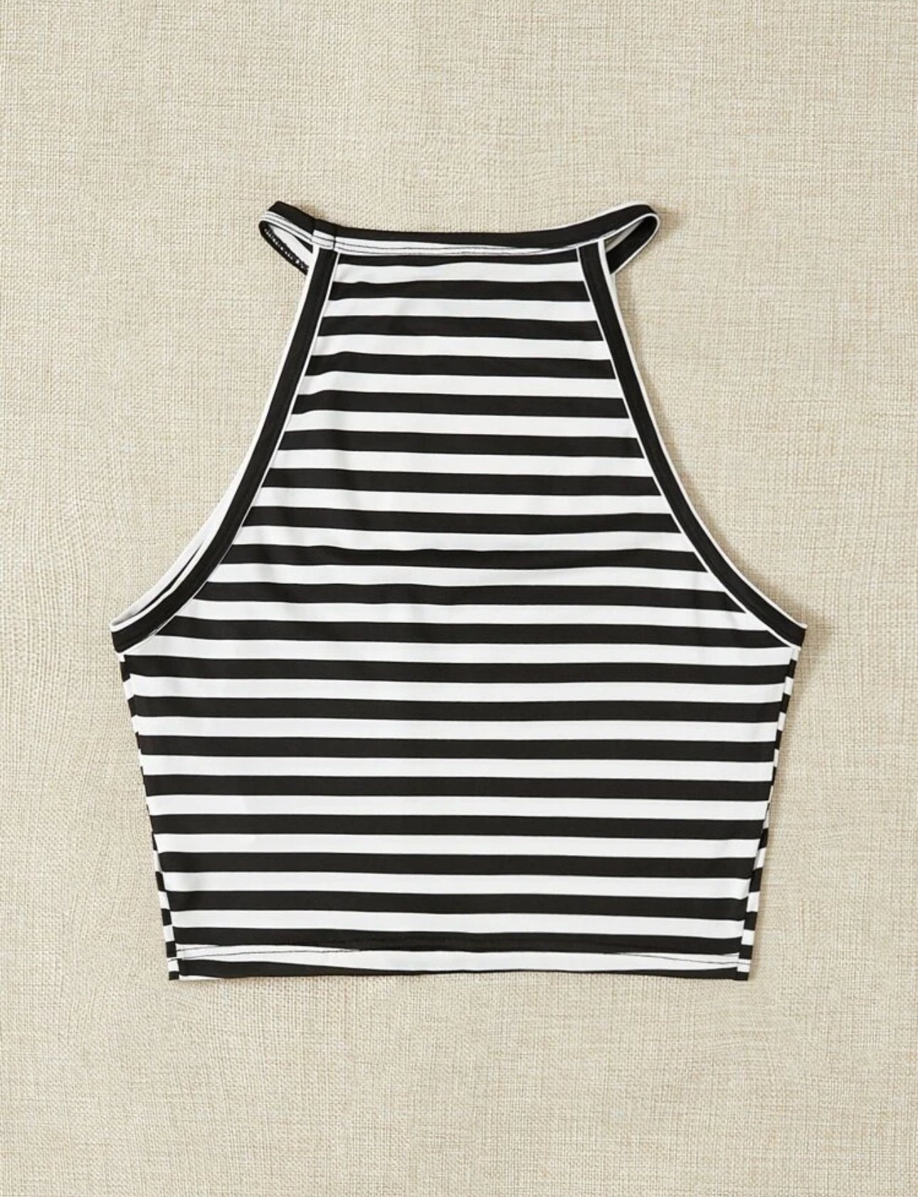 Camisa rayas blancas y negras