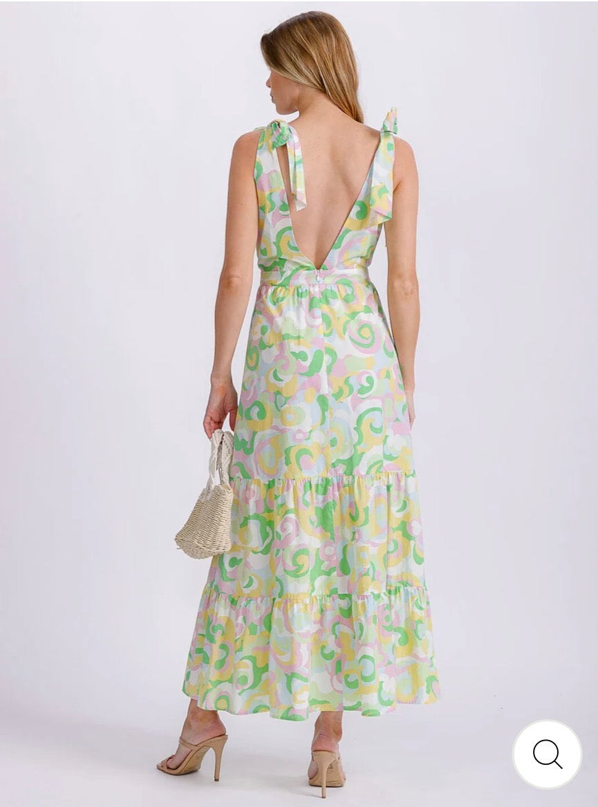 Vestido multicolor maxi para mujer sin mangas con escote en V, espalda abierta y estampado multicolor.