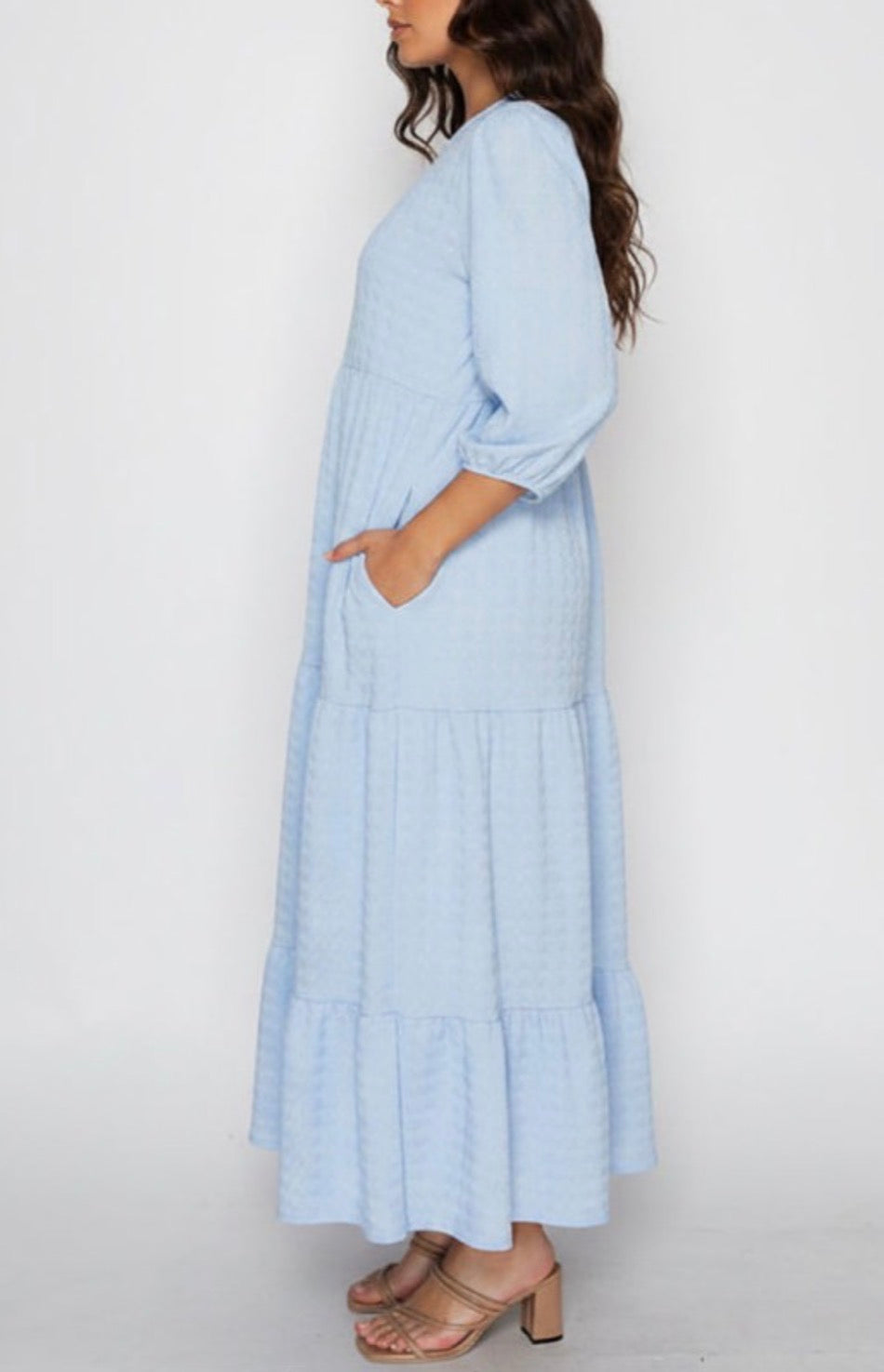 Vestido azul celeste plus con bolsillos
