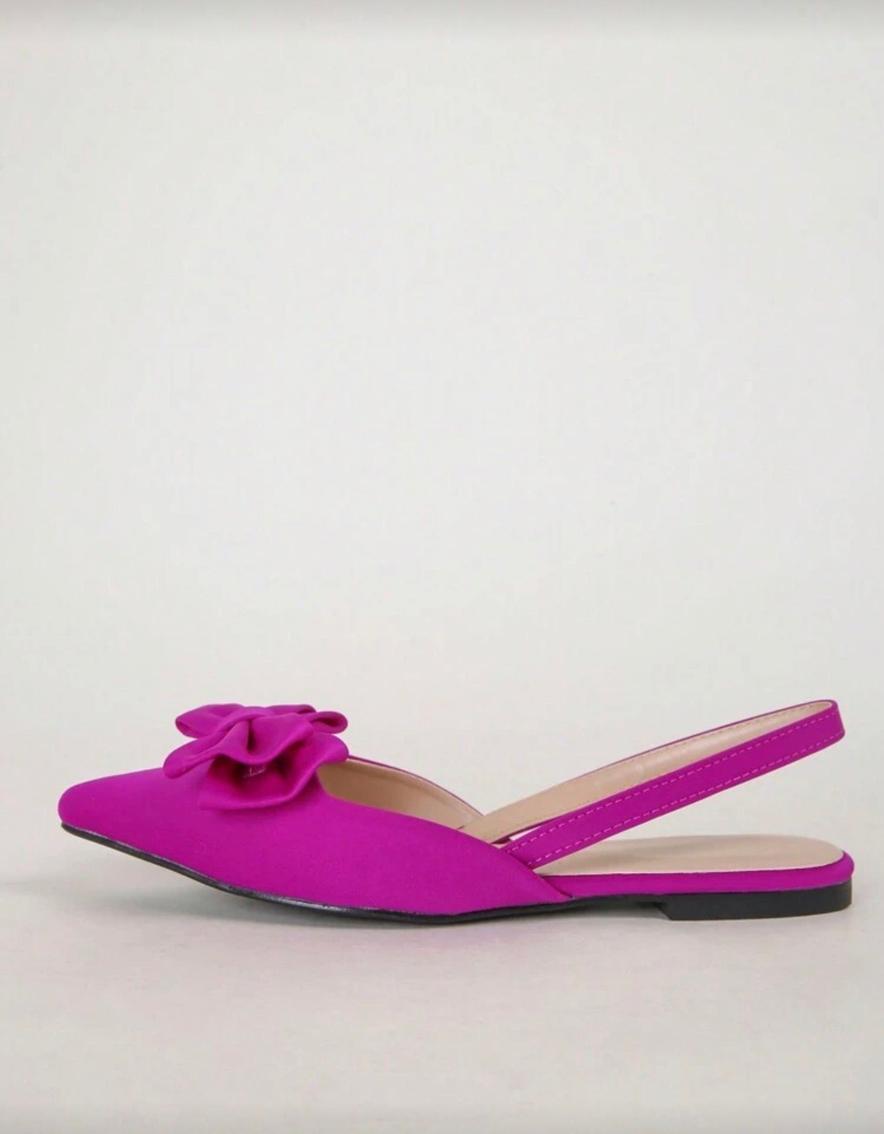zapatos planos fuscia con lazo