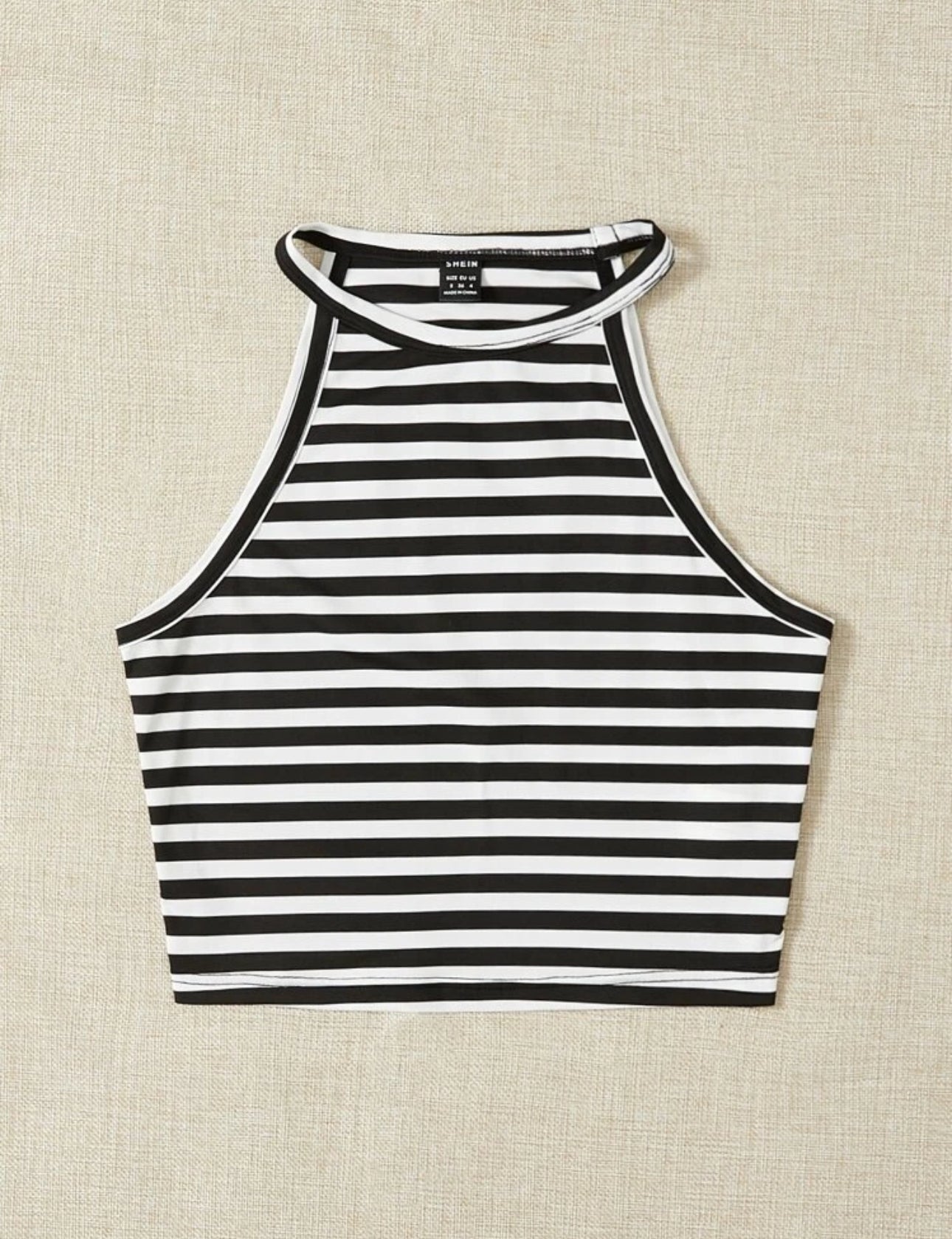 Camisa rayas blancas y negras