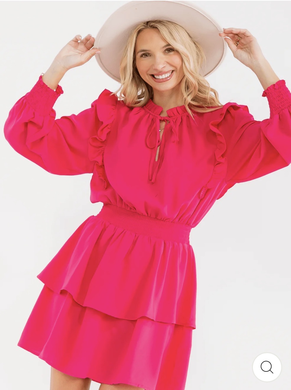 Vestido rosado corto manga larga