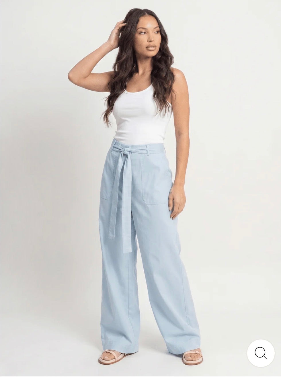 Pantalón azul celeste de lino wide leg
