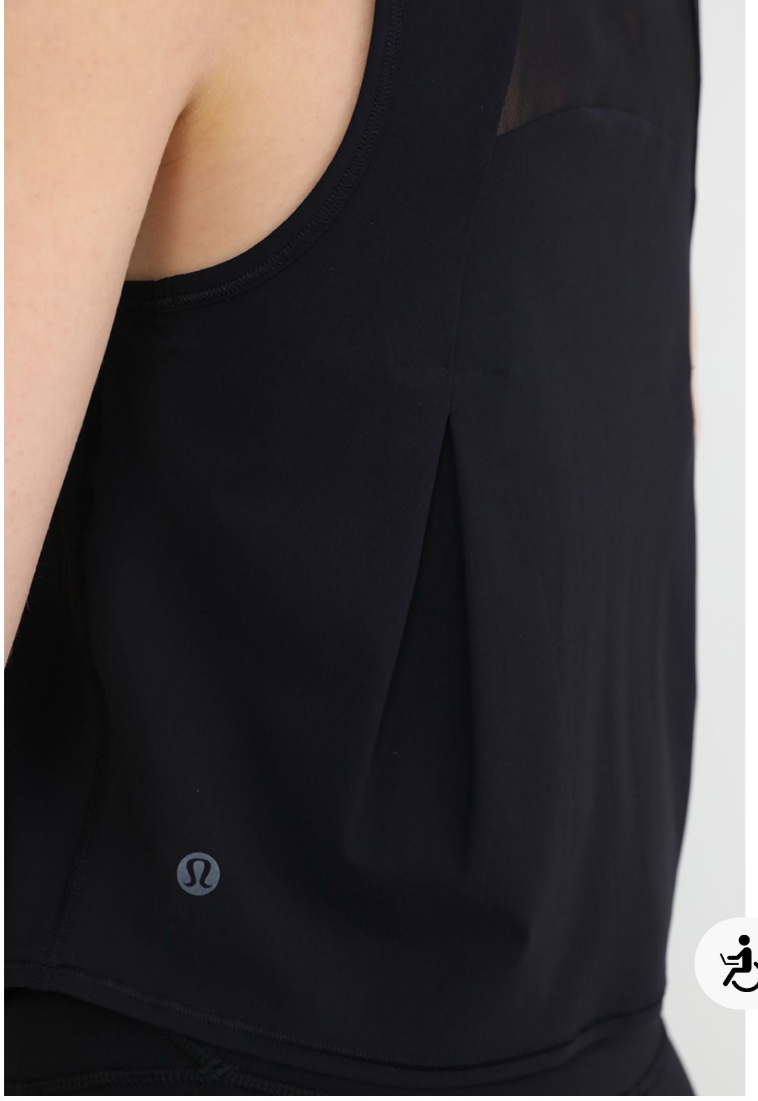 Black sculpt cropped tank