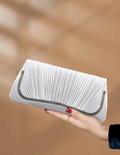 Cartera borde dorado