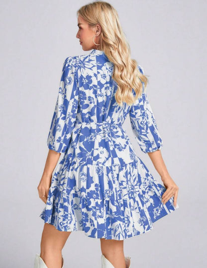 Vestido blanco y azul corto