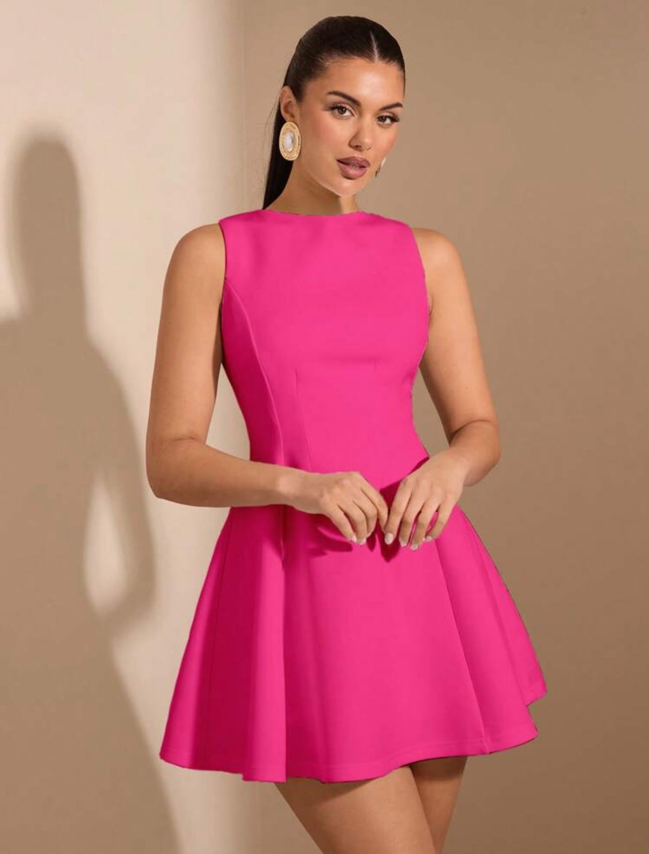 Vestido rosado fucsia corto